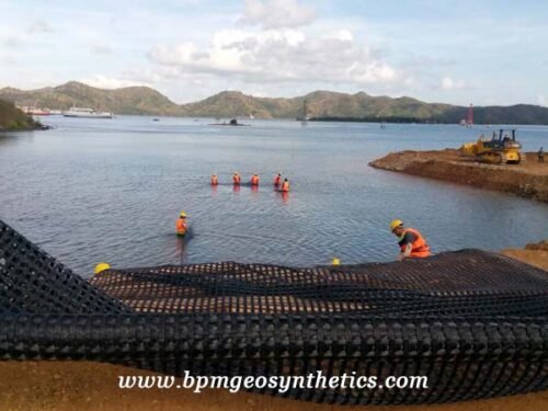 Kualitas Tinggi Warp Knitting Polyester Geogrid