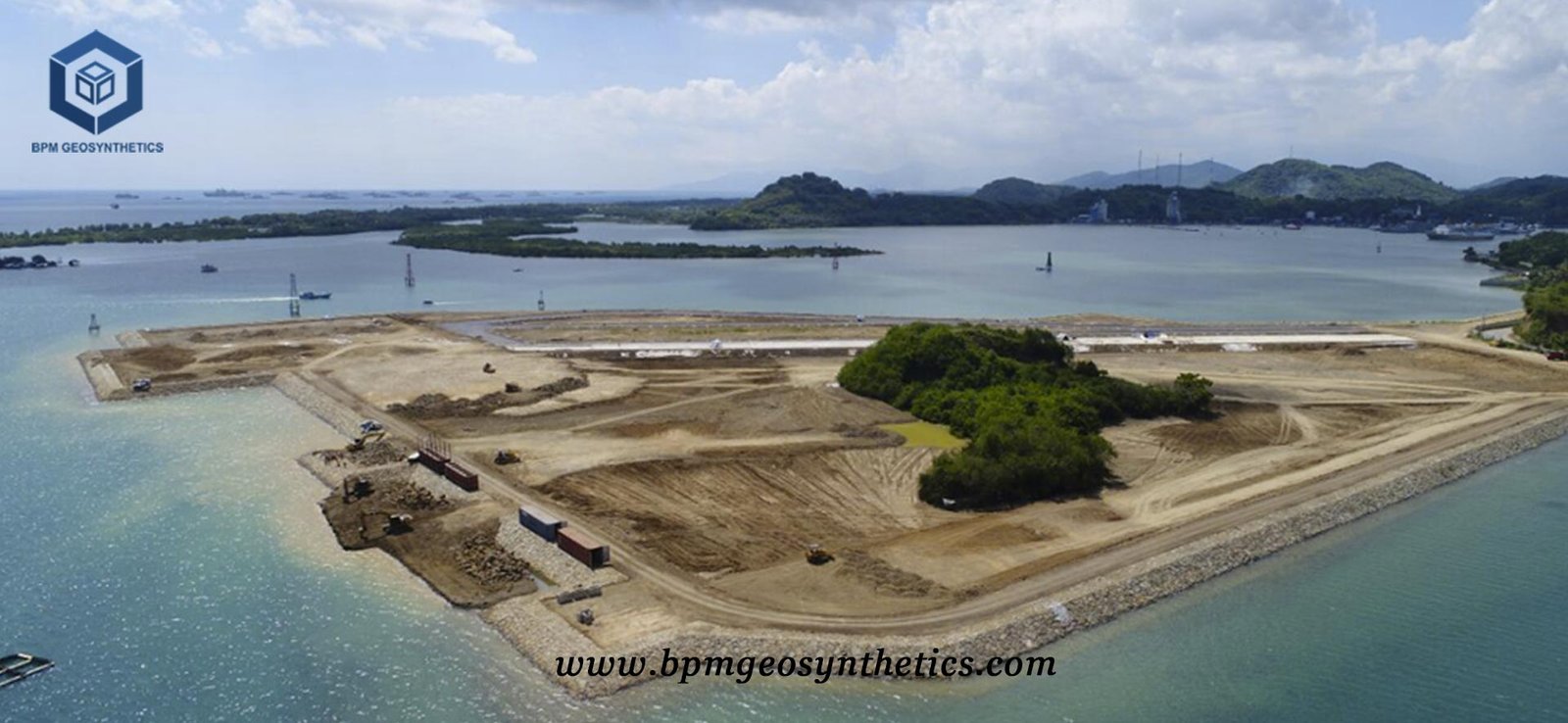 Solutions géosynthétiques BPM pour la construction du port de Gili Mas en Indonésie