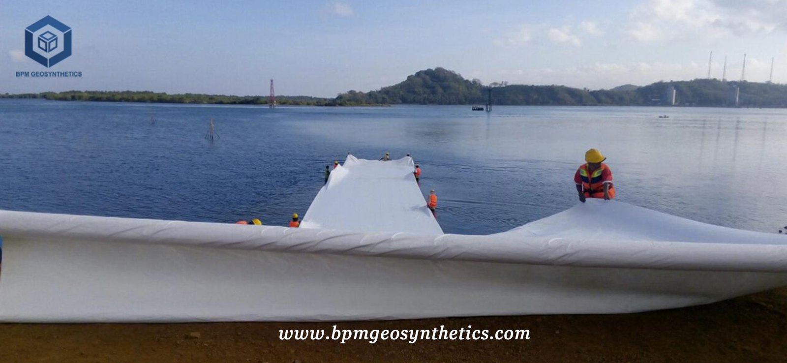 Geogrid and Geotextile on Gili Mas Port Construction in IndonesiaBPM Geotextile for Gili Mas Port Construction in Indonesia