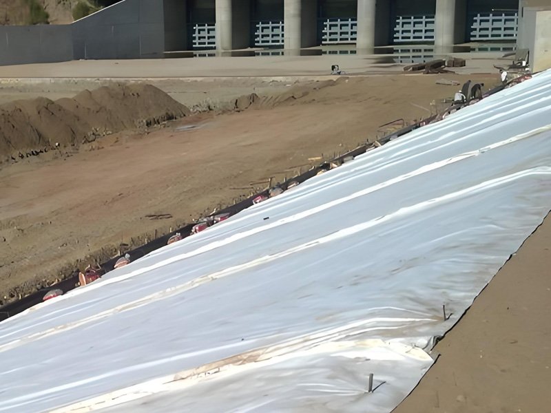 composite liner for landfill