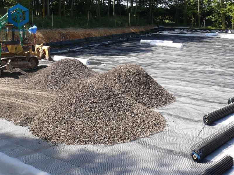 PP Plastic Geogrid Retaining Wall Installation for Soft Soil PP Plastic Geogrid Retaining Wall Installation for Soft Soil