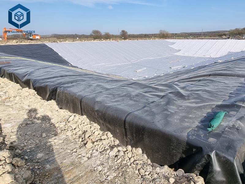 Pond Liner Supplier 2mm LDPE Geomembrane for Mining Tailings Ponds Pond Liner Supplier 2mm LDPE Geomembrane for Mining Tailings Ponds