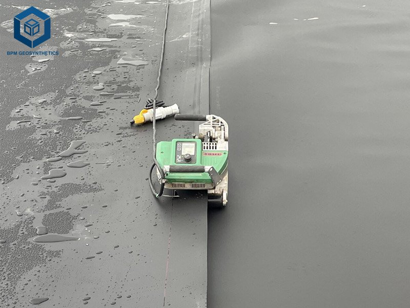 Geomembrane Liner Installers for Dam Protection Geomembrane Liner Installers for Dam Protection