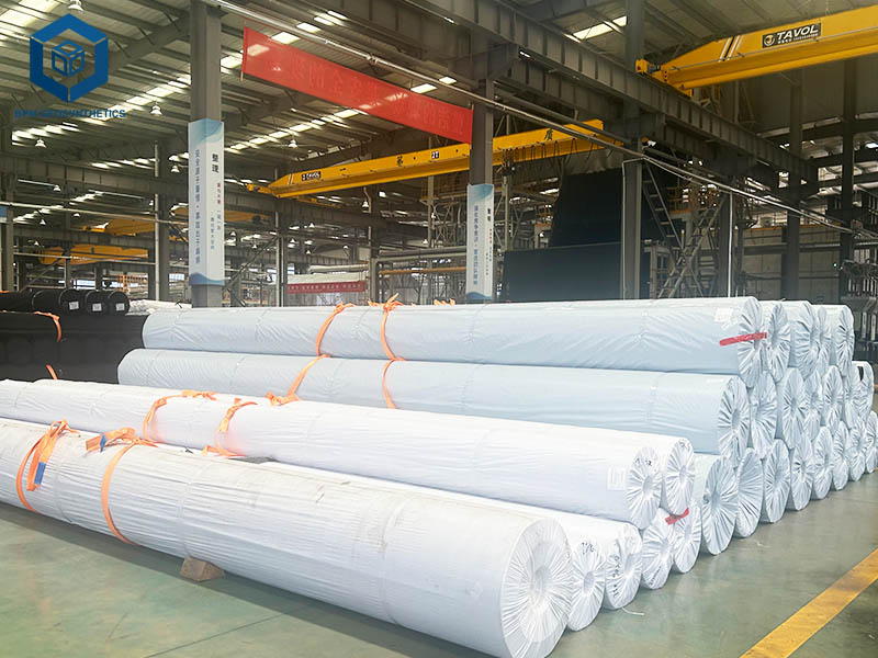 BPM HDPE Liner Roll Packaging for Export Shipment BPM HDPE Liner Roll Packaging for Export Shipment